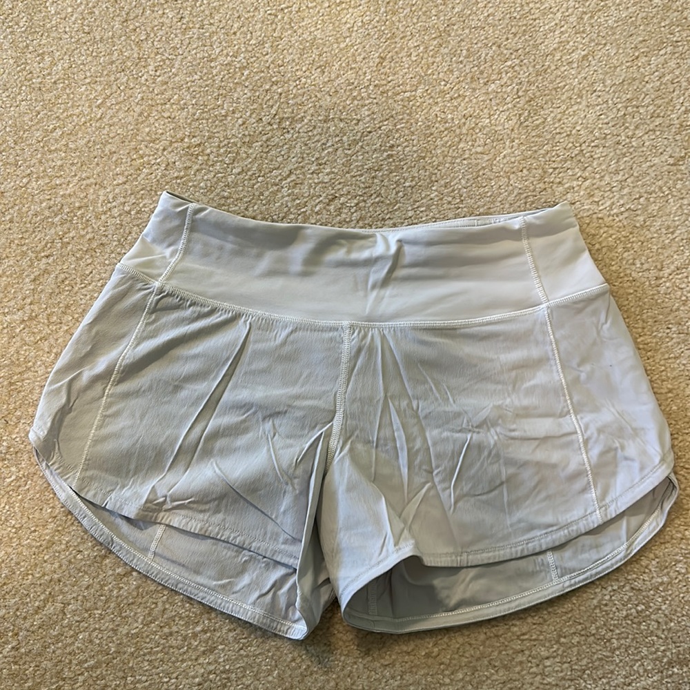 White lululemon shorts